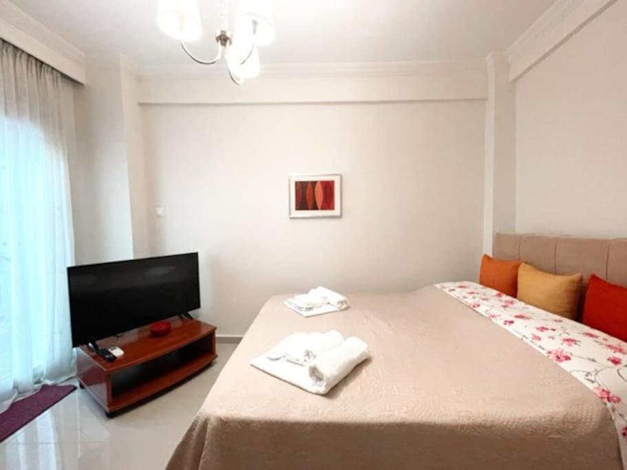 Crimson Suite: 1-Bedroom Apartment In Tessalónica Exterior foto